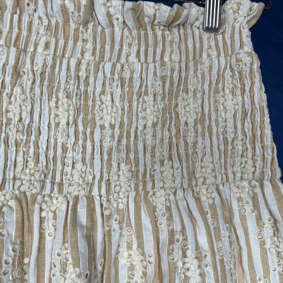 NWT En Saison Honore Stripe Shorts, Taupe, Size Small - Picture 3 of 6